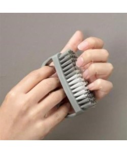 BUFFER® Tutamaçlı Plastik Pratik Tırnak ve Kıyafet Yaka Temizlik Fırçası- TP-113